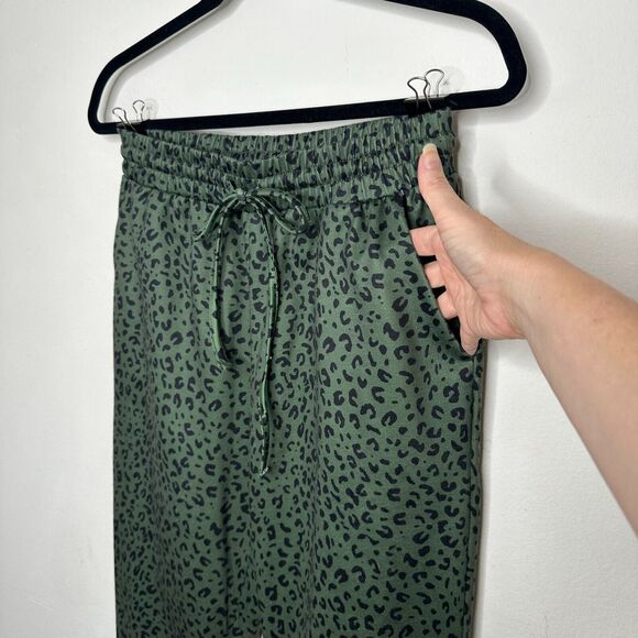 Green and Black Leopard Print Relaxed Fit Draw String Joggers Sweat Pants Medium - Picture 6 of 15